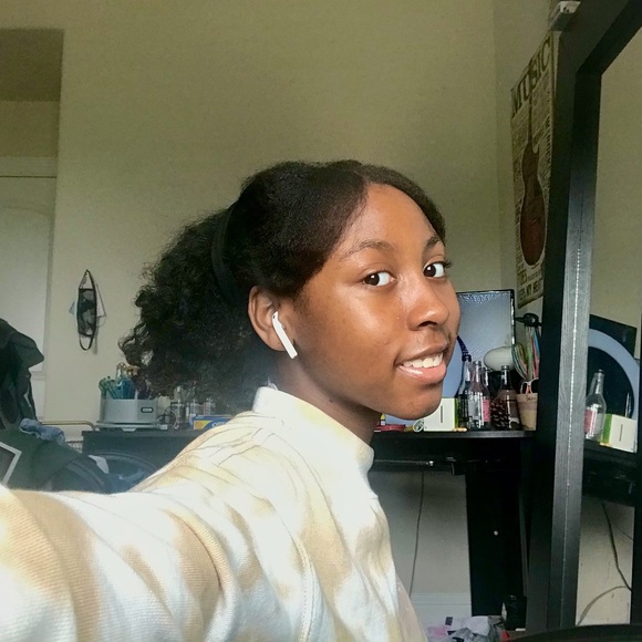 Hey, I’m Jordan 👋 - Picture 1 of 3